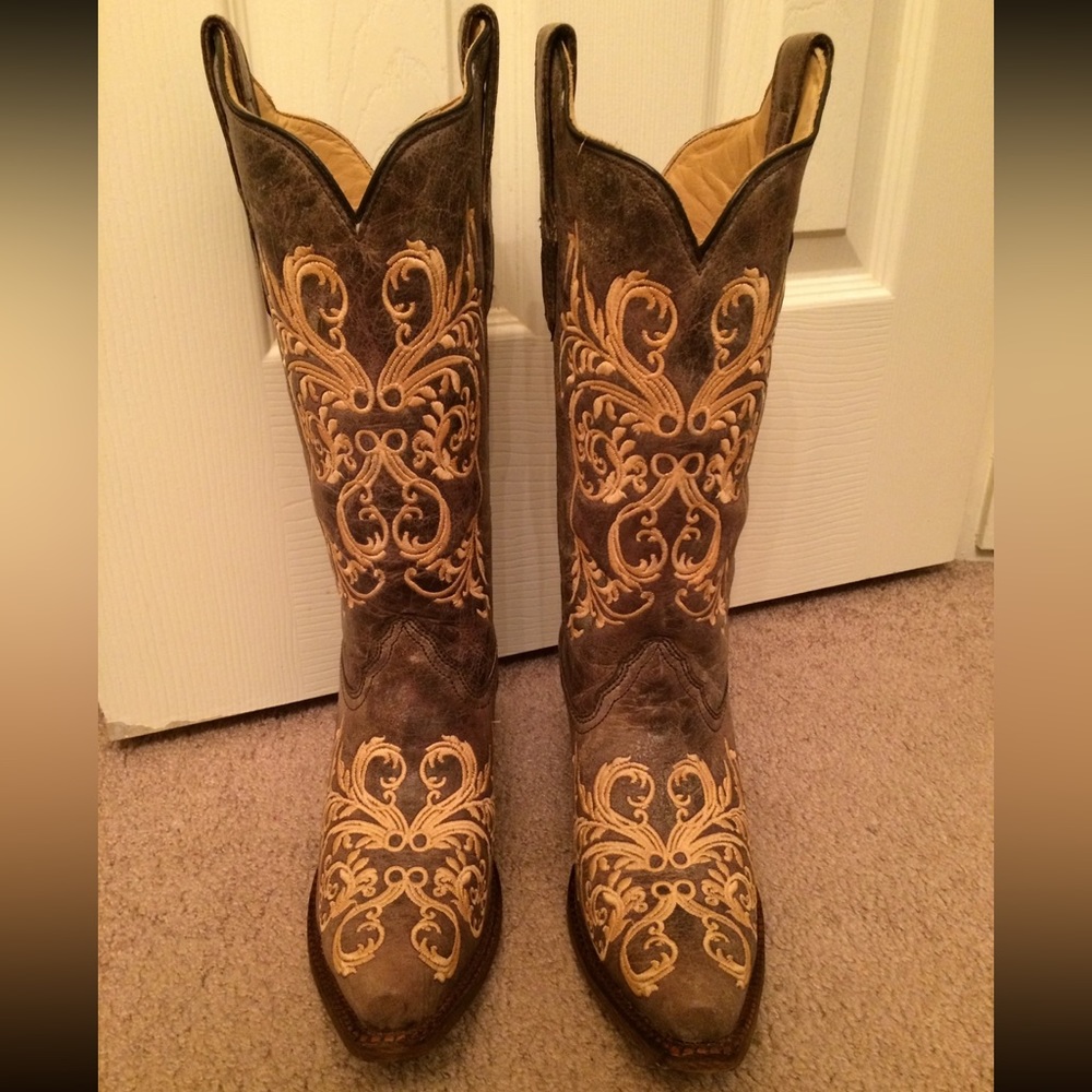 beautiful cowgirl boots
